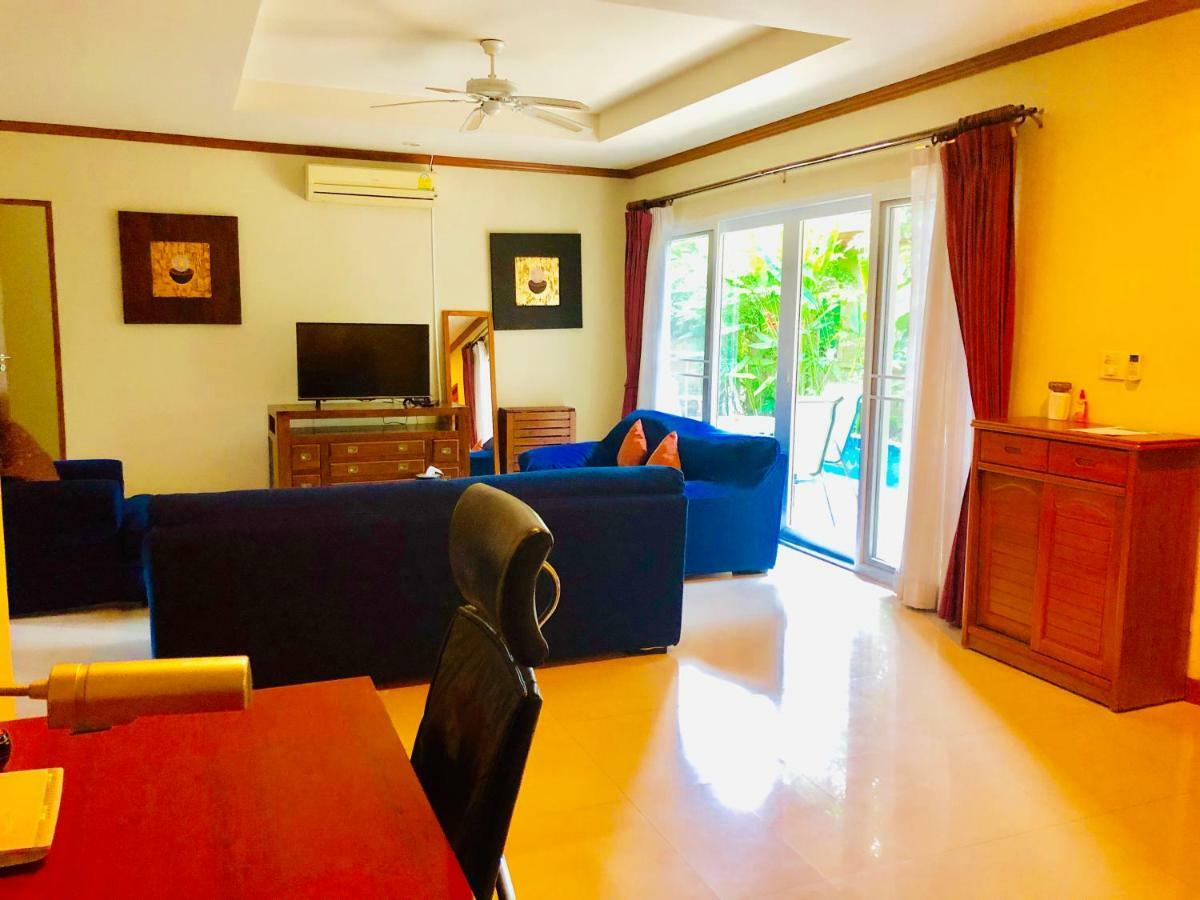 Karon Pool Villa 卡伦3卧泳池别墅 Luaran gambar