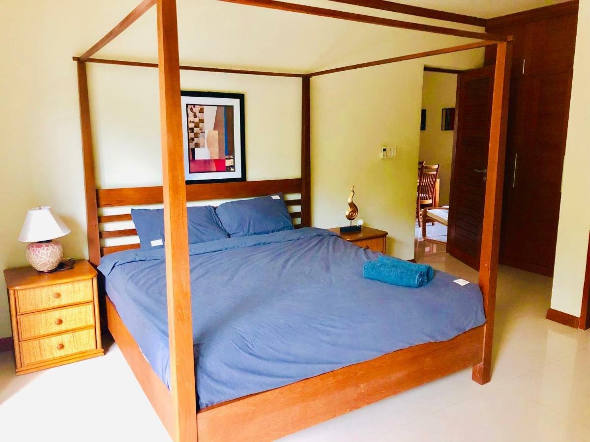 Karon Pool Villa 卡伦3卧泳池别墅 Luaran gambar